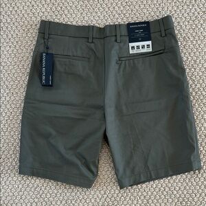 Banana Republic Olive Green Core TempFlat Front Shorts
